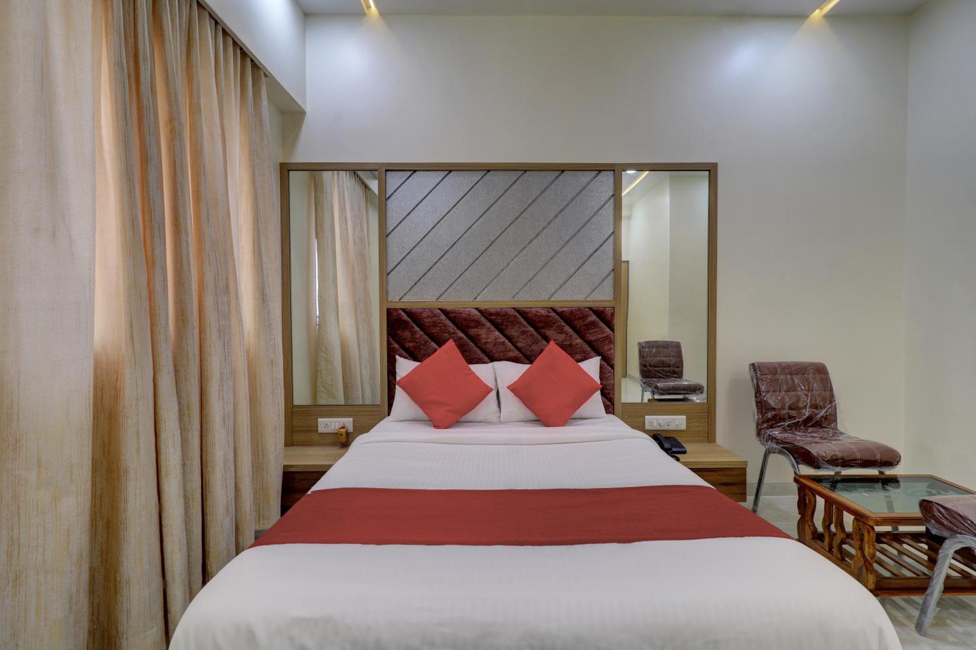 Victory Inn Turambhe Ngoại thất bức ảnh