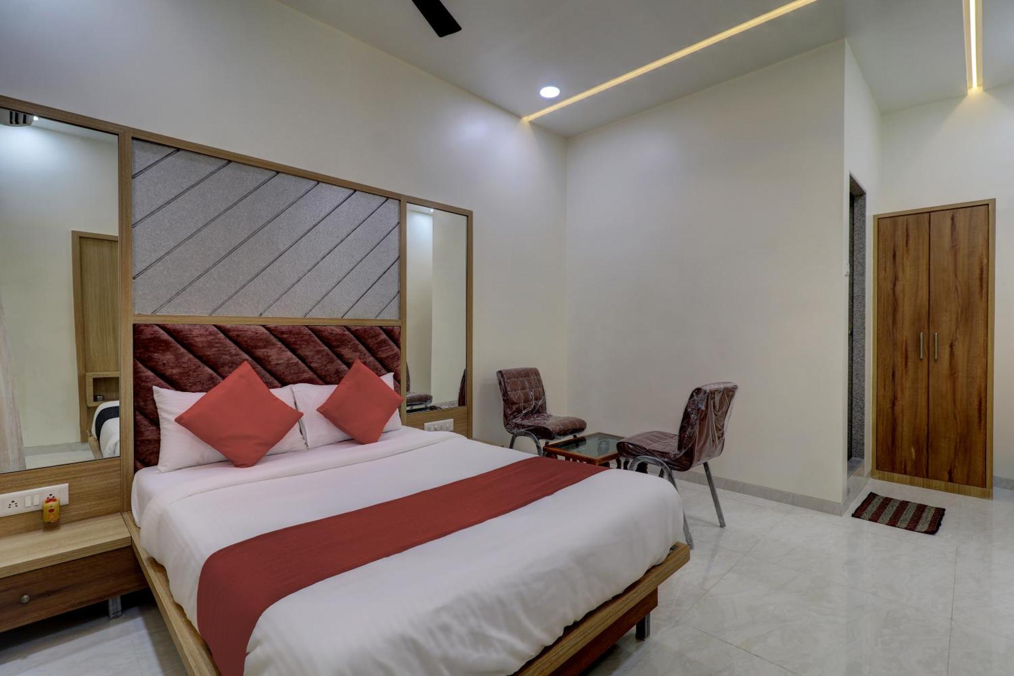 Victory Inn Turambhe Ngoại thất bức ảnh