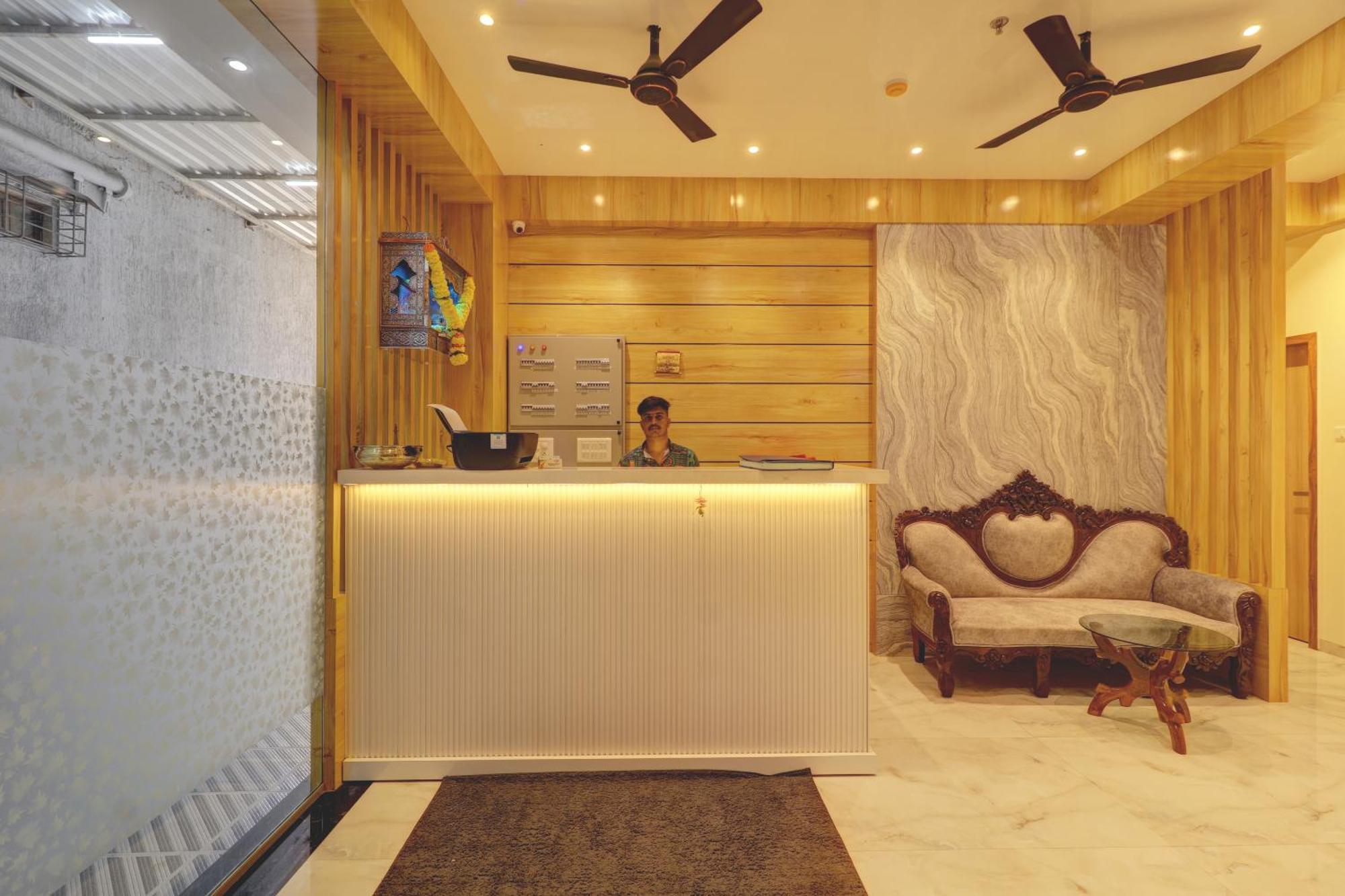 Victory Inn Turambhe Ngoại thất bức ảnh